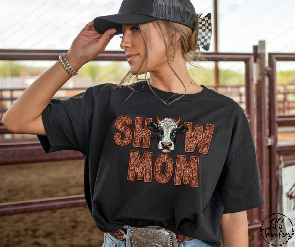 Show Mom (Multiple Animal Choices) DTF Transfer
